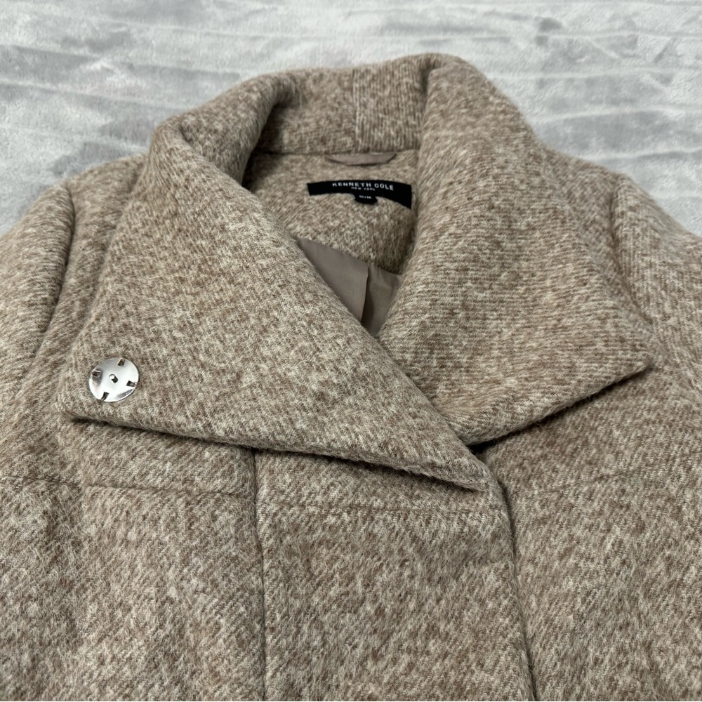 Kenneth Cole New York Women’s Asymmetrical Wool Blend Coat Camel Size Size M - Picture 10 of 10